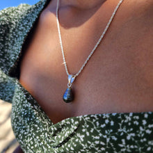 Load image into Gallery viewer, CONTACT US TO RECREATE THIS SOLD OUT STYLE Civa Fiji Pearl Necklace - 925 Sterling Silver FJD$