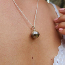 Load image into Gallery viewer, READY TO SHIP Civa Fiji Pearl Necklace - 925 Sterling Silver FJD$