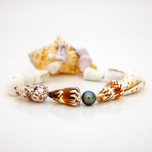 Load image into Gallery viewer, CONTACT US TO RECREATE THIS SOLD OUT STYLE Fiji Saltwater Pearl & Shell Necklace - 925 Sterling Silver FJD$