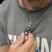 Load image into Gallery viewer, READY TO SHIP Unisex Civa Fiji Saltwater Pearl Trio Necklace - Rubber FJD$