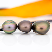 Load image into Gallery viewer, READY TO SHIP Unisex Civa Fiji Saltwater Pearl Trio Necklace - Rubber FJD$