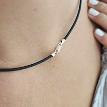 Load image into Gallery viewer, READY TO SHIP Unisex Civa Fiji Saltwater Pearl Necklace - Rubber FJD$