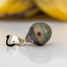 Load image into Gallery viewer, WHOLESALE Civa Fiji Pearl Fish Hook Necklace - Nylon & 925 Sterling Silver FJD$