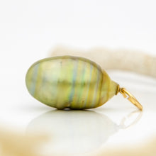 Load image into Gallery viewer, READY TO SHIP Civa Fiji Pearl Pendant - 14k Gold Fill FJD$