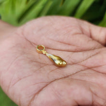 Load image into Gallery viewer, READY TO SHIP Civa Fiji Keshi Pearl Pendant - 18k Gold Vermeil FJD$
