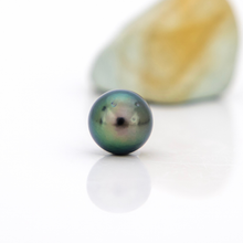 Load image into Gallery viewer, READY TO SHIP Graded Civa Fiji Pearl Necklace - 14k Solid Gold FJD$