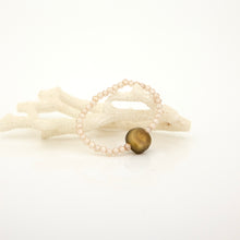 Load image into Gallery viewer, READY TO SHIP Keshi Pearl Stretch Ring with bead detail FJD$