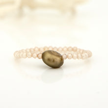 Load image into Gallery viewer, READY TO SHIP Keshi Pearl Stretch Ring with bead detail FJD$
