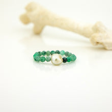 Load image into Gallery viewer, READY TO SHIP Keshi Pearl Stretch Ring with bead detail FJD$