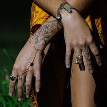 Load image into Gallery viewer, READY TO SHIP Fiji Saltwater Pearl Chain Ring - 14k Gold Fill FJD$