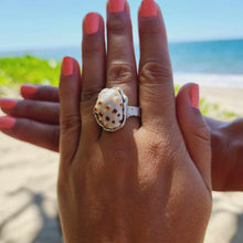 Load image into Gallery viewer, CONTACT US TO RECREATE THIS SOLD OUT STYLE Free Flow Shell Ring - 925 Sterling Silver FJD$