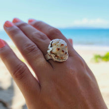 Load image into Gallery viewer, CONTACT US TO RECREATE THIS SOLD OUT STYLE Free Flow Shell Ring - 925 Sterling Silver FJD$