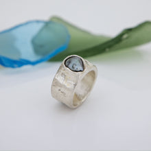 Load image into Gallery viewer, READY TO SHIP - Unisex Fiji Keshi Pearl Ring - 925 Sterling Silver FJD$