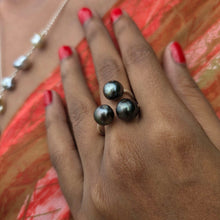 Load image into Gallery viewer, READY TO SHIP Civa Fiji Saltwater Pearl Trio Ring - 925 Sterling Silver FJD$