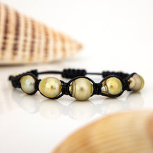 Load image into Gallery viewer, CONTACT US TO RECREATE THIS SOLD OUT STYLE Unisex Woven Civa Fiji Pearl Bracelet - FJD$