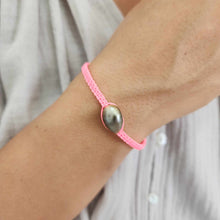 Load image into Gallery viewer, READY TO SHIP Unisex Woven Civa Fiji Pearl Bracelet - FJD$