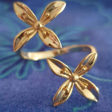 Load image into Gallery viewer, READY TO SHIP Frangipani Bua Set - 925 Sterling Silver or 18k Gold Vermeil FJD$