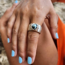 Load image into Gallery viewer, READY TO SHIP - Unisex Fiji Keshi Pearl Ring - 925 Sterling Silver FJD$ - Adorn Pacific - Rings