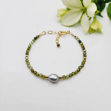 Load image into Gallery viewer, READY TO SHIP Freshwater Pearl & Faceted Glass Bead Bracelet - 14k Gold Fill FJD$ - Adorn Pacific - All Products