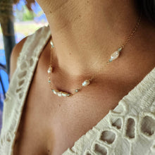 Load image into Gallery viewer, READY TO SHIP Freshwater Pearl & Faceted Glass Beads Necklace in 14k Gold Fill - FJD$