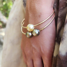 Load image into Gallery viewer, READY TO SHIP Civa Fiji Saltwater Pearl Bangle - 14k Gold Fill FJD$ - Adorn Pacific - All Products