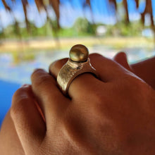 Load image into Gallery viewer, CONTACT US TO RECREATE THIS SOLD OUT STYLE Unisex Fiji Saltwater Pearl Ring - 925 Sterling Silver FJD$