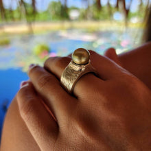 Load image into Gallery viewer, CONTACT US TO RECREATE THIS SOLD OUT STYLE Unisex Fiji Saltwater Pearl Ring - 925 Sterling Silver FJD$