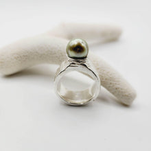 Load image into Gallery viewer, READY TO SHIP - Unisex Fiji Saltwater Pearl Ring - 925 Sterling Silver FJD$ - Adorn Pacific - Rings