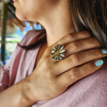 Load image into Gallery viewer, READY TO SHIP Tefui Ring - 925 Sterling Silver & 18 Gold Vermeil Detail FJD$ - Adorn Pacific - All Products