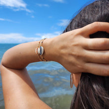 Load image into Gallery viewer, CHOOSE A COLOUR Cowrie Shell & Glass Bead Double Chain Bracelet in 14k Gold Fill - FJD$ - Adorn Pacific - All Products