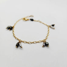 Load image into Gallery viewer, READY TO SHIP Keshi Pearl Bracelet in 14k Gold Fill - FJD$ - Adorn Pacific - All Products