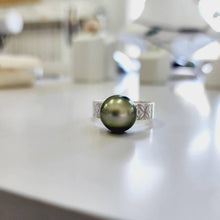 Load image into Gallery viewer, CONTACT US TO RECREATE THIS SOLD OUT STYLE Senikau Fiji Saltwater Pearl Ring - 925 Sterling Silver FJD$ - Adorn Pacific - Rings