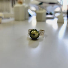 Load image into Gallery viewer, CONTACT US TO RECREATE THIS SOLD OUT STYLE Senikau Fiji Saltwater Pearl Ring - 925 Sterling Silver FJD$ - Adorn Pacific - Rings