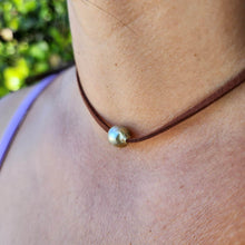Load image into Gallery viewer, READY TO SHIP Unisex Fiji Saltwater Circled Pearl Faux Suede Leather Necklace - FJD$ - Adorn Pacific - All Products