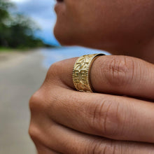 Load image into Gallery viewer, READY TO SHIP - Unisex Tapa Band - 9k Solid Gold FJD$ - Adorn Pacific - Rings
