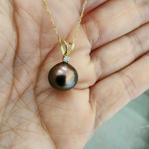 CONTACT US TO RECREATE THIS SOLD OUT STYLE Civa Fiji Pearl Necklace with Diamond Set Pendant - 14k Solid Gold FJD$