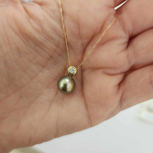 CONTACT US TO RECREATE THIS SOLD OUT STYLE Civa Fiji Pearl Necklace with Diamond Set Pendant - 14k Solid Gold FJD$