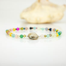 Load image into Gallery viewer, READY TO SHIP Fiji Keshi Pearl &amp; Glass Bead Stretch Bracelet - FJD$
