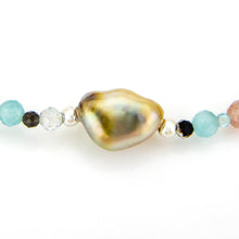 Load image into Gallery viewer, READY TO SHIP Fiji Keshi Pearl &amp; Glass Bead Stretch Bracelet - FJD$
