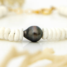 Load image into Gallery viewer, READY TO SHIP Fiji Saltwater Pearl &amp; Shell Money Bracelet - 14k Gold Fill FJD$
