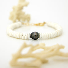 Load image into Gallery viewer, READY TO SHIP Fiji Saltwater Pearl &amp; Shell Money Bracelet - 14k Gold Fill FJD$

