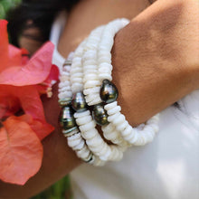 Load image into Gallery viewer, READY TO SHIP Fiji Saltwater Pearl &amp; Shell Money Bracelet - 925 Sterling Silver FJD$
