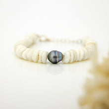 Load image into Gallery viewer, READY TO SHIP Fiji Saltwater Pearl &amp; Shell Money Bracelet - 925 Sterling Silver FJD$
