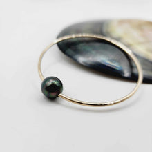 Load image into Gallery viewer, READY TO SHIP Civa Fiji Saltwater Pearl Bangle - 14k Gold Fill FJD$
