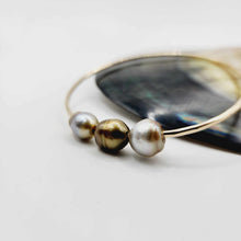 Load image into Gallery viewer, READY TO SHIP Civa Fiji Saltwater Pearl Bangle - 14k Gold Fill FJD$
