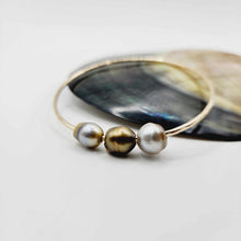 Load image into Gallery viewer, READY TO SHIP Civa Fiji Saltwater Pearl Bangle - 14k Gold Fill FJD$
