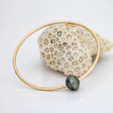 Load image into Gallery viewer, READY TO SHIP Civa Fiji Saltwater Pearl Bangle - 14k Gold Fill FJD$
