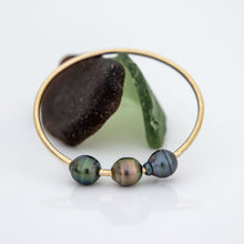 Load image into Gallery viewer, READY TO SHIP Civa Fiji Saltwater Pearl Bangle - 14k Gold Fill FJD$
