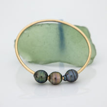 Load image into Gallery viewer, READY TO SHIP Civa Fiji Saltwater Pearl Bangle - 14k Gold Fill FJD$
