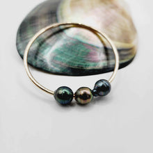 Load image into Gallery viewer, READY TO SHIP Civa Fiji Saltwater Pearl Bangle - 14k Gold Fill FJD$
